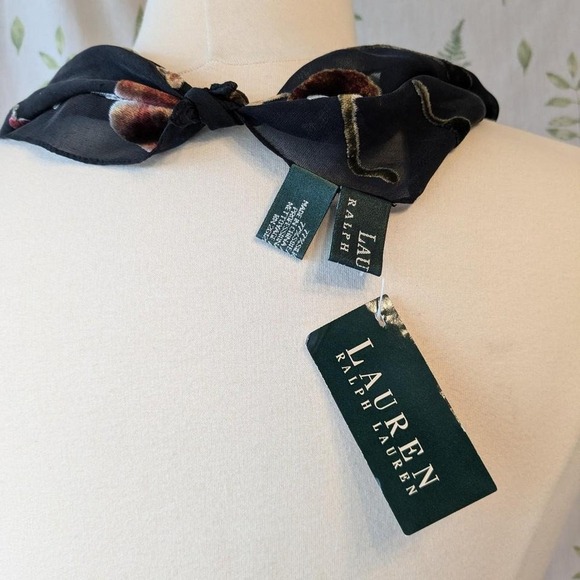 Vintage Lauren Ralph Lauren Green Label Sheer Silk Floral Burnout Scarf / Hanky - Picture 2 of 7